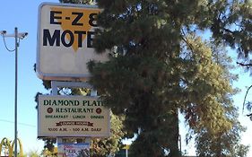 EZ 8 Motel Airporter